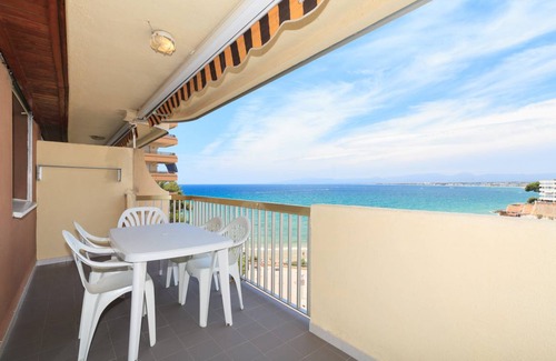 Salou City Centre Apartment | S205-207 UHC SOROLLA APARTMENTS