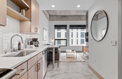 Warehouse District Condo | Sable 203 - Alcove