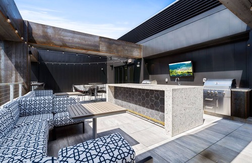 Warehouse District Condo | Sable 203 - Alcove