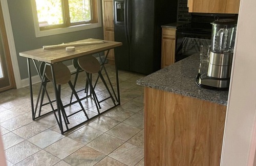 Day House | Sacandaga LakeFront Retreat