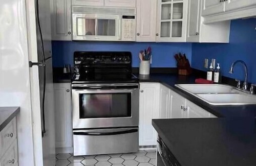 Southern Coast House | Saco Funhouse!