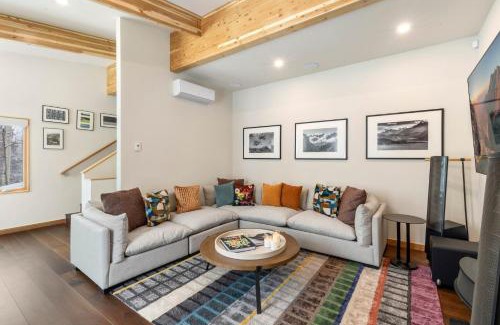 Telluride House | Saddle Horn Lane home