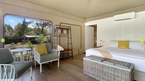 Nelly Bay Resort | Safari Tent 7 Accessible
