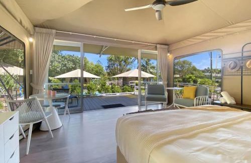 Nelly Bay Resort | Safari Tent 7 Accessible