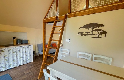 Falkenberg Apartment | Safarizelt Kion am Kiebitzer See