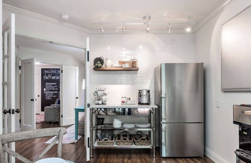 Mount Davidson Manor Apartment | Safe Private Retreat