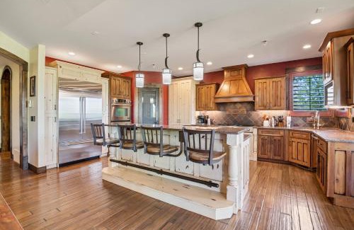 Park City House | Sage haven lux lodge sleeps 24 firepit 7br5.5ba