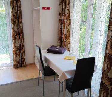 Kundl Apartment | Sagzahnblick