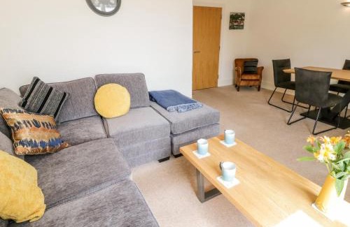 West Cliff Apartment | Sail Away, 17 Union Mill