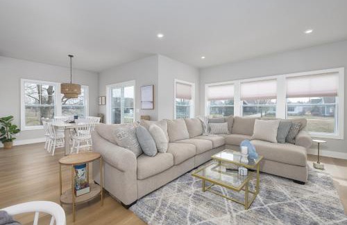 South Haven House | Sail Away South Beach- pool-bike trails-close to beach
