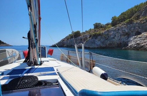 Split Boat Rental | Sailing boat/3 cabin + A/C, - skipper included in price