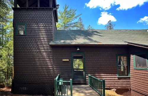 Saranac Lake House | Sale! Weeks open 2026- Private Camp on Upp Saranac Lk-Ideal for Groups/Families