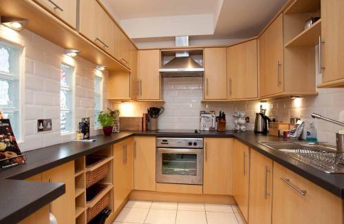 Port Charlotte House | Saligo