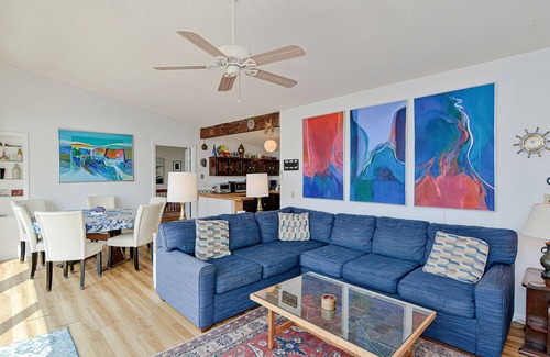 Gloucester House | Salt Island Views: 4-Season Beach House