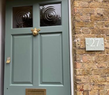 Broadstairs House | Sams House