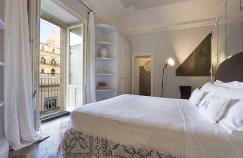Noto Bed & Breakfast | San Carlo Suites