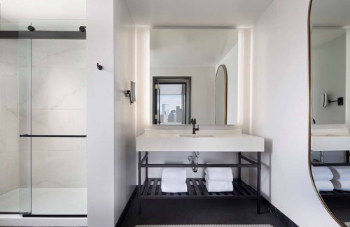 Theater District Hotel | San Francisco Skyline Views! Pet-friendly Stay!