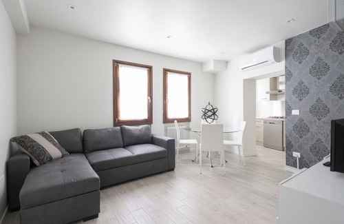 Castello Apartment | San Marco Style Canal View Apt 1 by Wonderful Italy