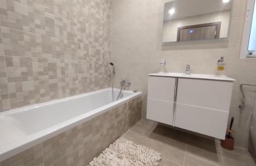 Qawra Apartment | San Pawl Lodge