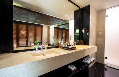 Sukawati Hotel | Sanctoo Suites and Villas