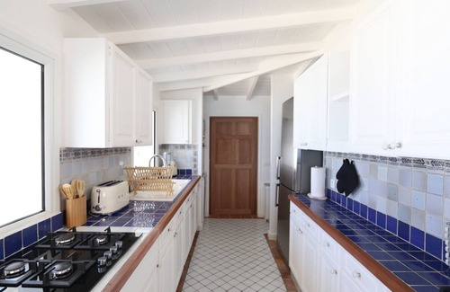 Anse de Lorient Villa | Sand Castle (1/3 Rooms)