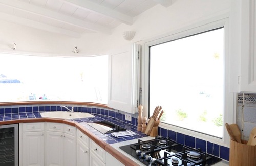 Anse de Lorient Villa | Sand Castle (1/3 Rooms)