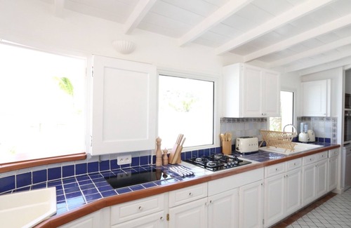 Anse de Lorient Villa | Sand Castle (1/3 Rooms)