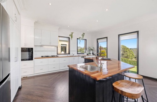 Merricks North House | Sandstone Estate - A Boutique Vineyard Retreat