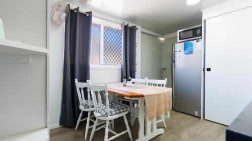 Sandstone Point House | Sandstone Point Cove Studio