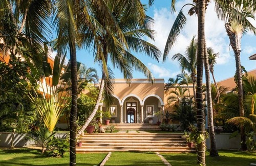 Puerto Aventuras Villa | Sandy Beachfront Villa Rental in Puerto Aventuras