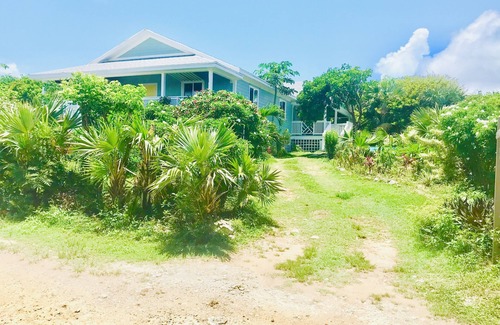 Rainbow Bay Cottage | Sandy Toes