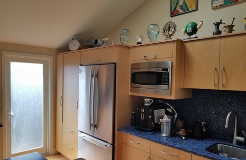 Eastside Santa Cruz House | Santa Cruz beach house with pool and hot tub, steps away from Twin Lakes beachn