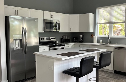 Fort White House | Santa Fe River Front, Luxury Brand New Home near Ichetucknee Springs