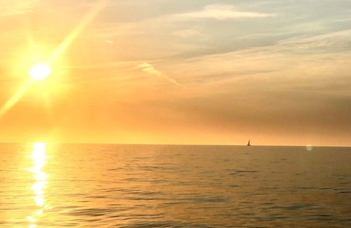 Catalina Island House | Santana35 yacht