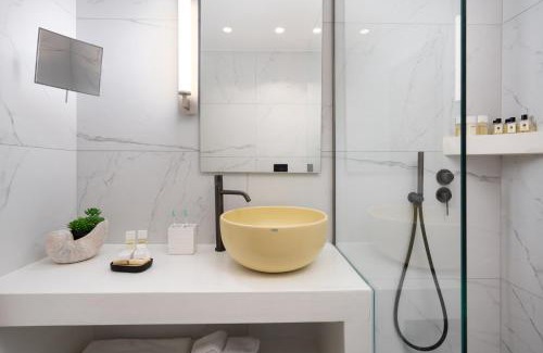 Pyrgos Apartment | Santorini Hillside Suites & Villas