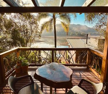 Rio dos Cedros Cabin | Santuá - Cabana Montês