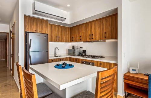 Las Glorias Apartment | Sapphire Shores at Harbor Torre Norte