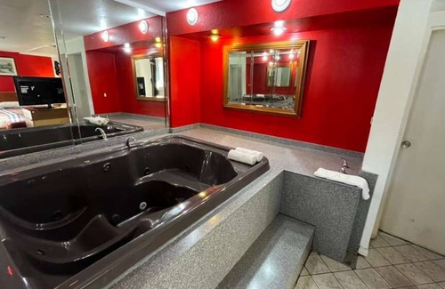 Ashburn Hotel | Saratoga Motel By Capital O Near Midway Airport Chicago IL