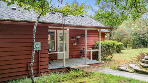 Highlands House | Sassafras Gap Retreat