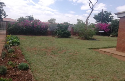 Bulawayo Bed & Breakfast | Savanna