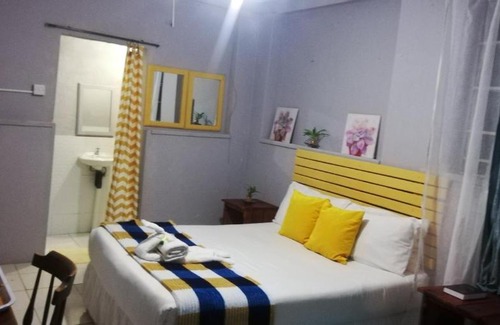 Bulawayo Bed & Breakfast | Savanna