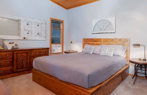 Bone Lake Cabin | Save 40% of June 15-18