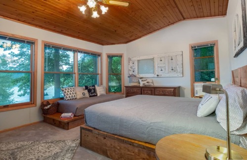 Bone Lake Cabin | Save 40% of June 15-18