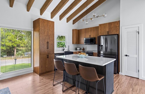 Gulf Pines House | *Save Sept-Oct*PrivateGatedBch*HeatedPool*Bikes*