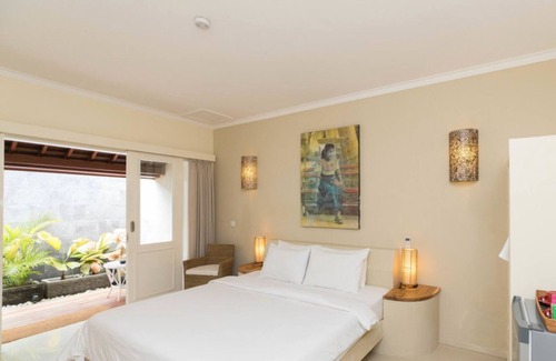 Gili Air Villa | Scallywags Joglo Villa