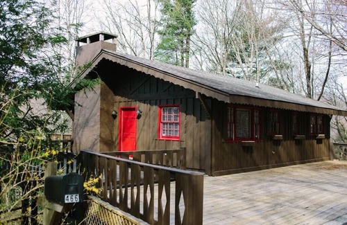 Blowing Rock Cabin | Scandinavian inspired cabin in Blowing Rock