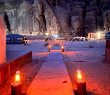 Wadi Rum Hotel | Scarlet Luxury Camp Wadi Rum