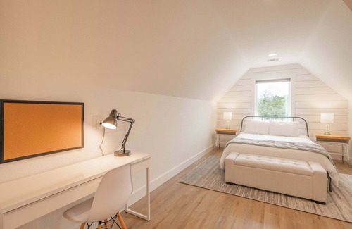 Austin Apartment | Scarlet Ridge Retreat | Near DT Austin, Wineries & More!