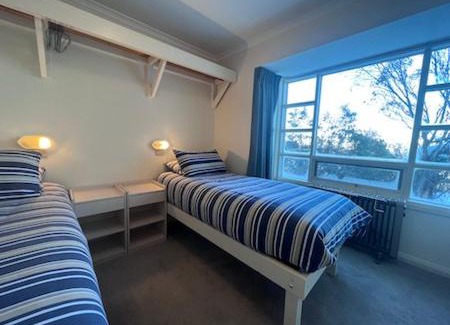 Mount Buller Cabin | Schuss Alpine Club, Mt Buller