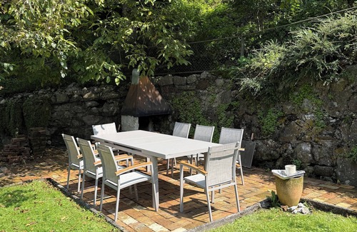 Glarus Sued Apartment | Schweizerhaus Glarus - Historic with charm, ideal for groups and families